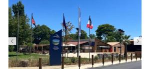 Photo de la galerie de l'établissement Lac Aureilhan et Mimizan plages, Mobil H 3 chambres, 6 personnes climatisé, à Aureilhan