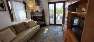 Μια τηλεόραση ή/και κέντρο ψυχαγωγίας στο Villa Serenity