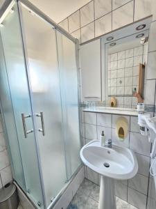 Gallery image of Rooms Putnik in Senj