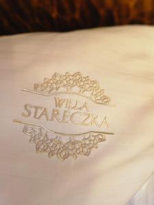 Willa Stareczka tesisinde sergilenen bir sertifika, ödül, işaret veya başka bir belge