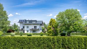 Vonkajšia záhrada v ubytovaní Appartement In Unterburg Am Klopeiner See