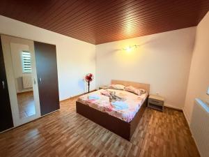 Φωτογραφία από το άλμπουμ του Casa Claudia si Cristi σε Tuzla