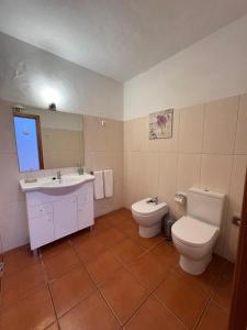 Et badeværelse på Casa Oliveira - Casas da Amieira