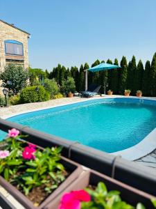 Photo de la galerie de l'établissement Stone villa in Fruška gora, à Irig