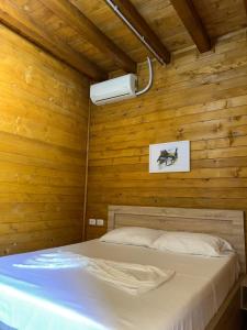 MIK Hotel Valbona客房内的一张或多张床位