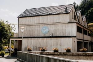 Budova, kde se aparthotel nachází