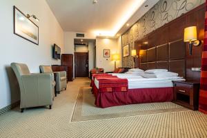 Posteľ alebo postele v izbe v ubytovaní Hotel Galicja Superior Wellness & Spa