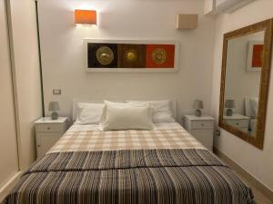 Ένα ή περισσότερα κρεβάτια σε δωμάτιο στο Ashur apartments
