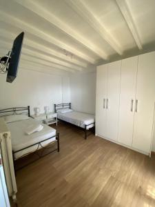 Gallery image of Artemi in Andros