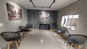 Uma área de estar em HLN Hotel - Expo - Anhembi