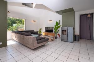Χώρος καθιστικού στο Maison avec piscine