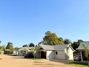 Foto dalla galleria di 19 On BayNoakes Boutique a Harare