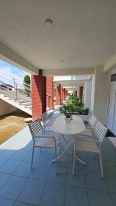 Μπαλκόνι ή βεράντα στο Bungalow White Apartments