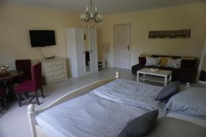 A bed or beds in a room at Villa Ida