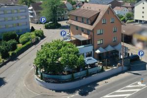 Bližnja soseska oz. soseska, v kateri se nahaja hotel