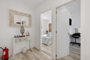 Ένα ή περισσότερα κρεβάτια σε δωμάτιο στο Piccola House +17 φωτογραφίες