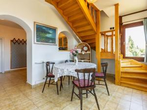 Fotografia z galérie ubytovania Holiday Home Csonka by Interhome v destinácii Balatonalmádi
