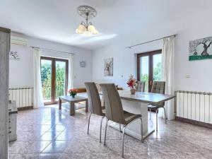 Fotografie z fotogalerie ubytování Holiday Home Kristina by Interhome v destinaci Višnjan