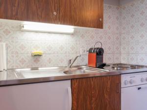 Η κουζίνα ή μικρή κουζίνα στο Studio Les Erables Apt 361 by Interhome