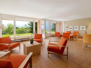 Posezení v ubytování Apartment Promenade - Utoring-68 by Interhome