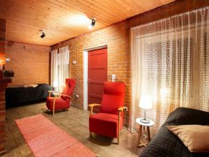 Posezení v ubytování Holiday Home Ukkometso by Interhome