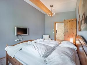 Postel nebo postele na pokoji v ubytování Apartment Simonhöhe Kärntentraum-2 by Interhome