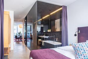 Nhà bếp/bếp nhỏ tại Nomad Design & Lifestyle Hotel