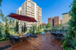 Κήπος έξω από το Parkside Inn Beijing