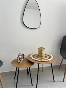 Foto da galeria de Grande Blue Suites with private bay em Archangelos