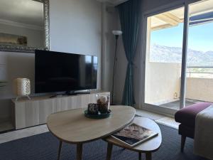 Výhľad na hory alebo výhľad na hory priamo z apartmánu