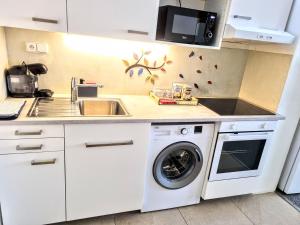 Kuchyň nebo kuchyňský kout v ubytování Apartmán Bystrc, Brno