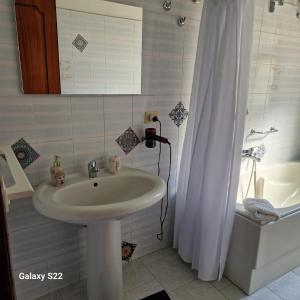 A bathroom at Il Siriaco