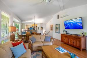 TV/trung tâm giải trí tại Villas of Kamalii 40