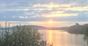 Φυσικό τοπίο κοντά σε αυτό το δωμάτιο σε οικογενειακή κατοικία