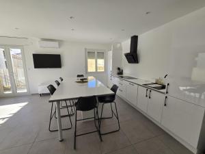 Fotografie z fotogalerie ubytování Vue Mer avec Terrasse Calme & Confort Moderne v destinaci Le Grau-du-Roi