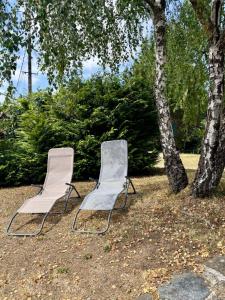 Taman di luar Casa Les Combes - Maison typique climatisé avec jardin