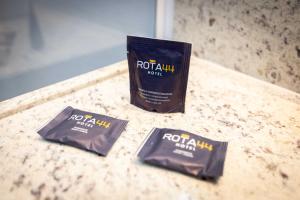戈亚尼亚Rota 44 Hotel的相册照片