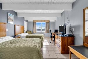 TV a/nebo společenská místnost v ubytování Aztec Ocean Resort
