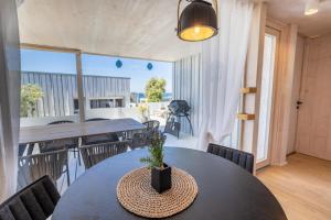 Fotografie z fotogalerie ubytování BUQEZ ECO RESORT - Beach Villa 37 and 40 v Pakoštane