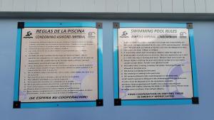 Un certificat, premiu, logo sau alt document afișat la Deluxe Ocean View Studio with Free Parking & Pool