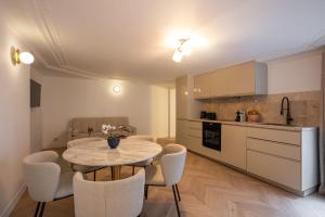 Kuchyňa alebo kuchynka v ubytovaní Luxury Stay