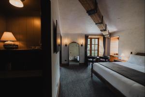 Postel nebo postele na pokoji v ubytování Surf Hotel & Chateau