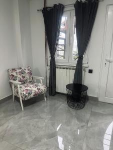 Posedenie v ubytovaní House Burić