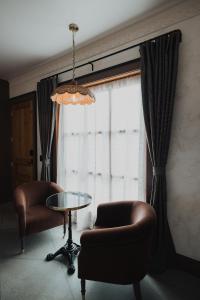Posezení v ubytování Surf Hotel & Chateau