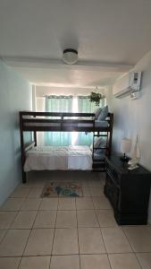 Ένα ή περισσότερα κρεβάτια σε δωμάτιο στο Tamara Guest House