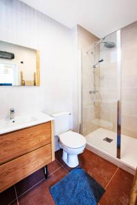 a bathroom with a toilet and a sink and a shower at Providencia 5 - Shipyard and Yacht crews in La Ciotat