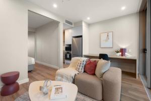 Гостиная зона в Urban Rest South Brisbane