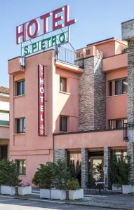 Gallery image of Hotel San Pietro in Villafranca di Verona
