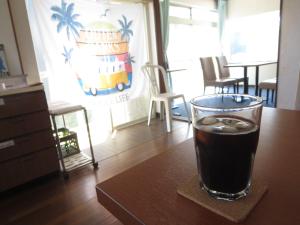 Katakaiにある1日1組限定 CoffeeTalkの座席ソーダ一杯