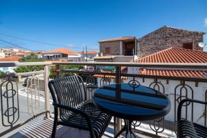 Balkón nebo terasa v ubytování Mythos Suites-Aphrodite apartment